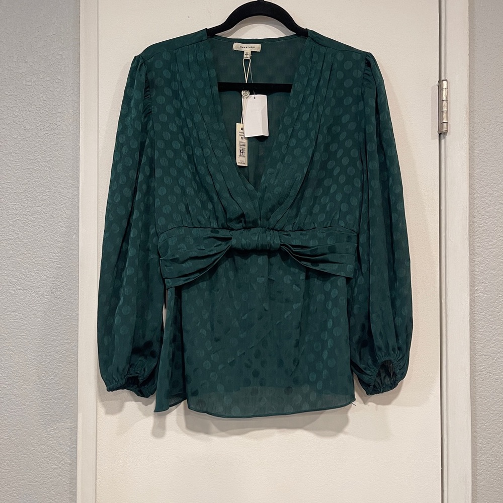 Elegant Green Women's Top
